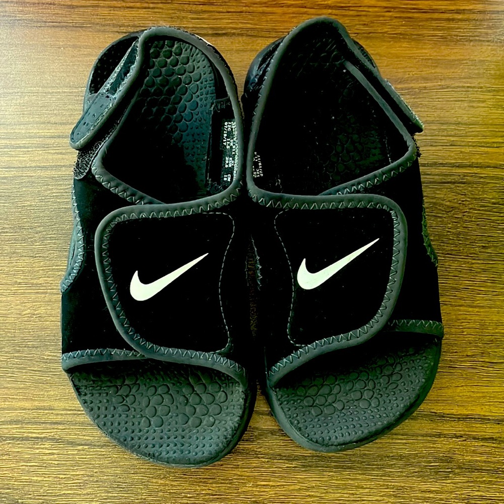 Nike Sunray adjust sandals